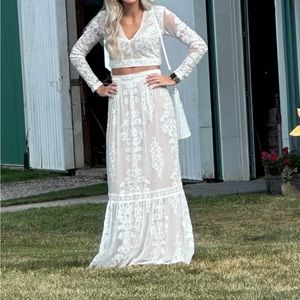 Altard state lace maxi skirt/long sleeve set.